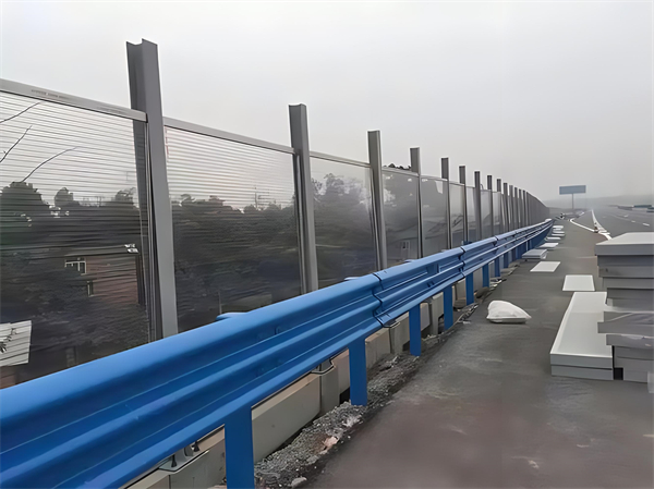 万宁公路防撞钢护栏